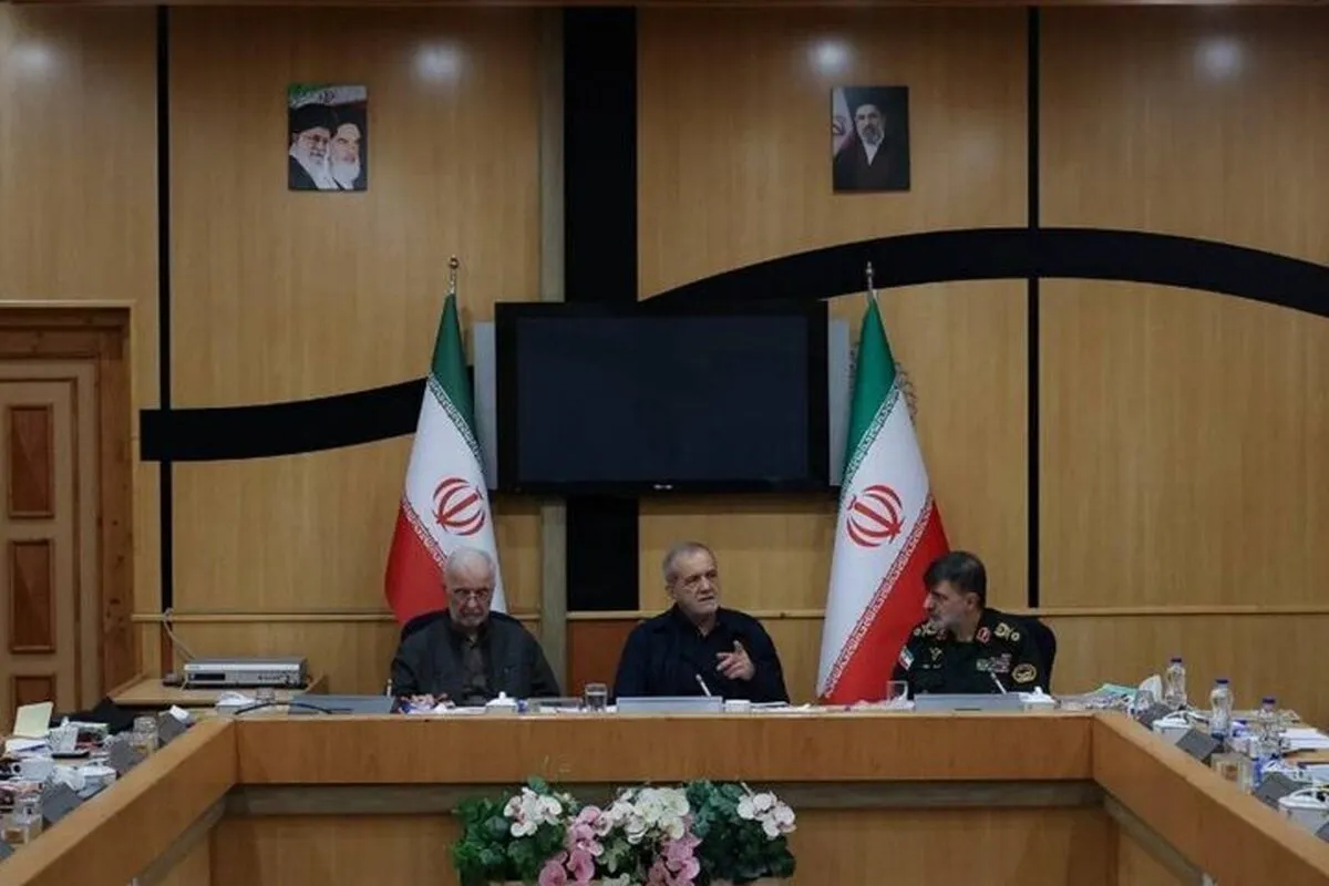 نشست مشترک پزشکیان با فرمانده کل و جمعی از فرماندهان ارشد فراجا