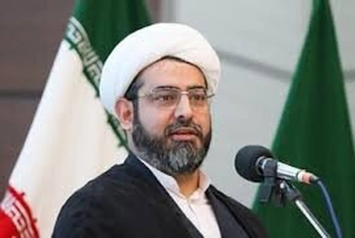 امام جمعه اهواز: تیم مذاکره‌کننده درباره مسائل هسته‌ای و توان موشکی به هیچ عنوان مذاکره نمی‌کند / تنگه هرمز هم خط قرمز است