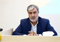 عزیزی: روسیه و چین از شرایط ویژه تردد از تنگه هرمز بهره‌مند خواهند شد