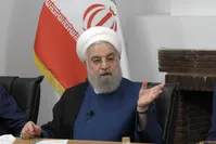 انتقاد روحانی از دولت و کنایه سنگین به مجلس انقلابی: تصمیم‌گیری برای ۸۵ میلیون ایرانی به چند نفری سپرده شده است که کل آرایشان به چند صد هزار نفر هم نمی‌رسد