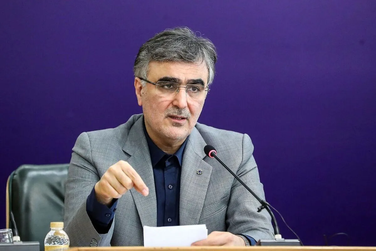 دلیل گرانی دلار و تورم به روایت فرزین