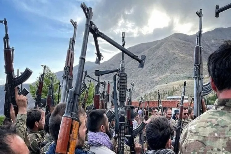 طالبان تلفن و برق پنجشیر را قطع کرد
